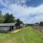 בקתה Minicamping De Lindenhoeve - Tent Hondje