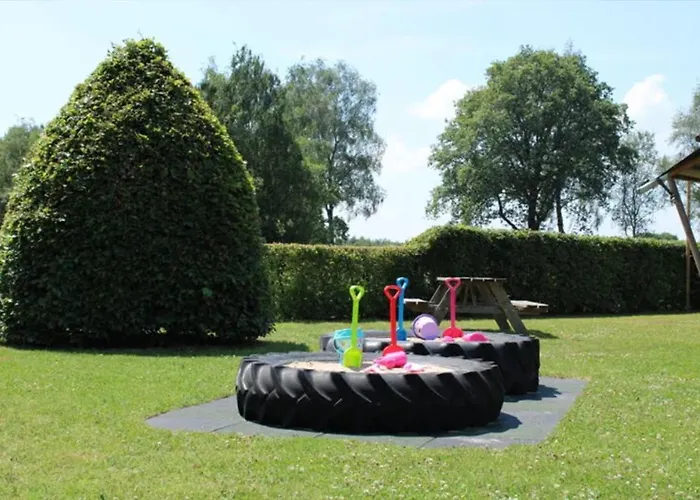 Chalet Minicamping De Lindenhoeve - Tent Hondje